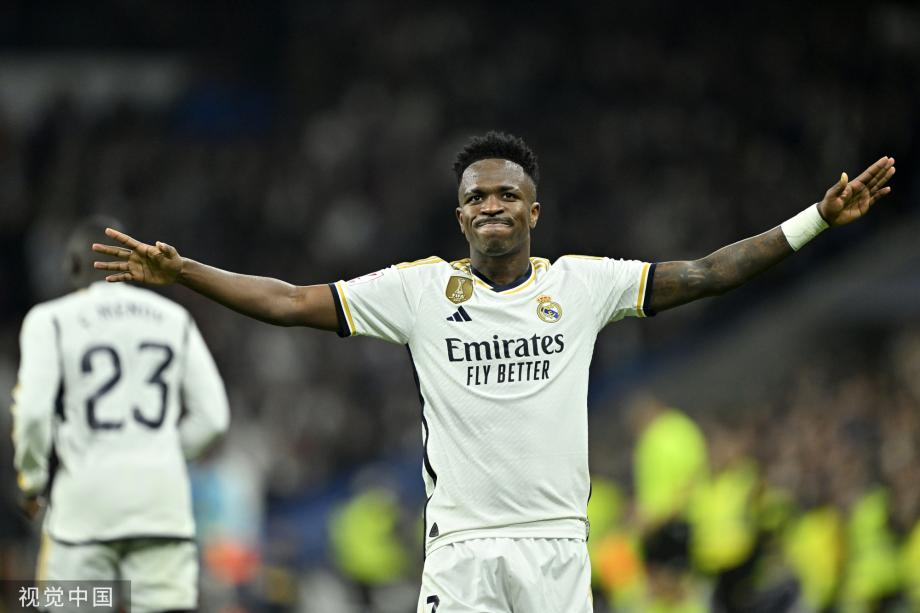 二飞虽退但接班人已到！王洪泽CBA俱乐部杯场均10.3分5.3板2.3助