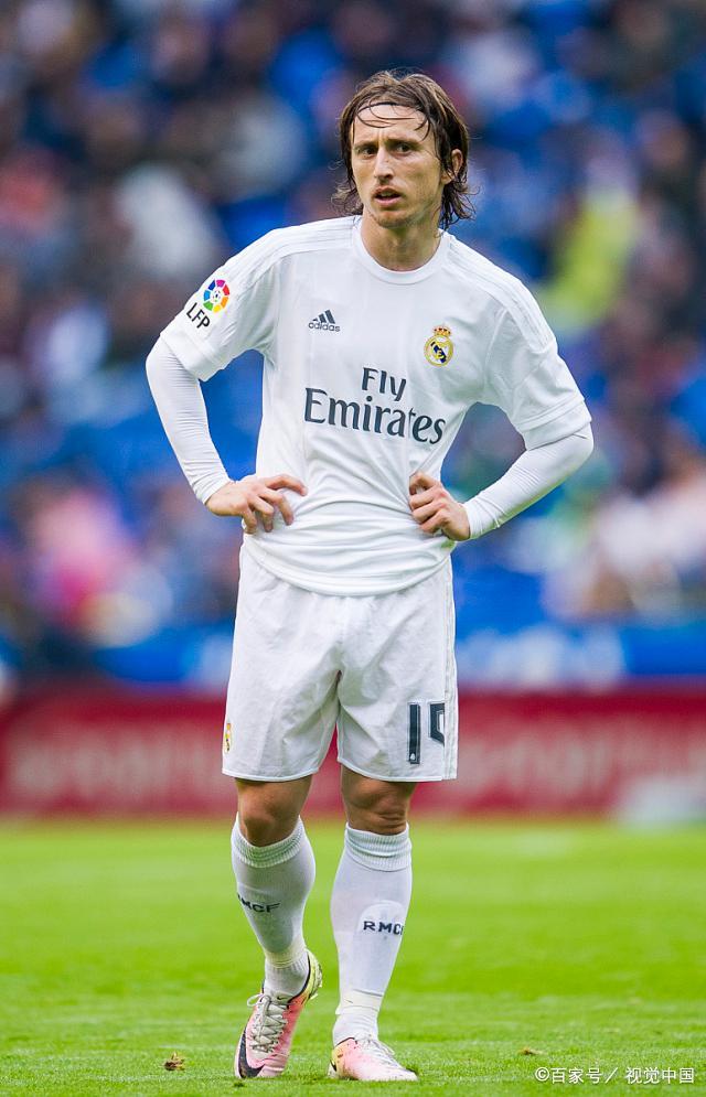 骑士以135比119大胜步行者，豪取赛季第13胜，稳居东部第六。